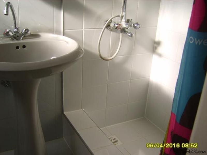 Two Bedroom Bungalow For Rent.. - 2