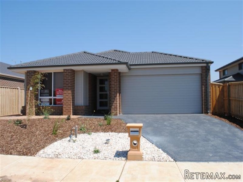 Gorgeous Four Bedroom Home - You'll..