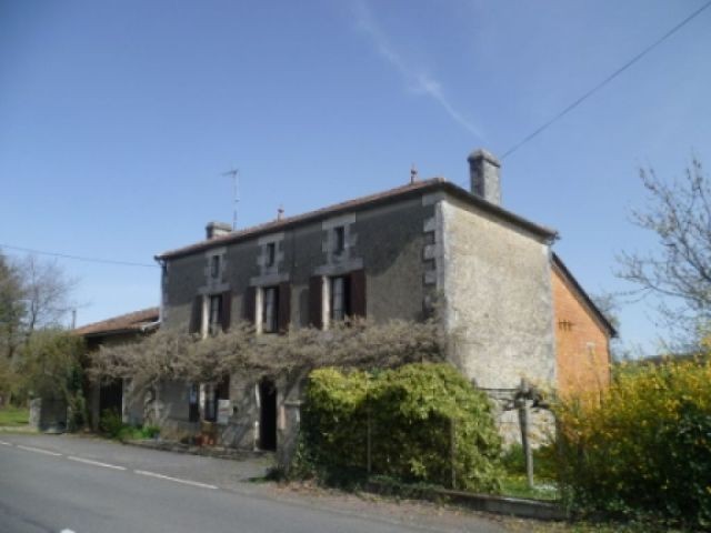 EC0007al Impressive ?Charentaise' House..