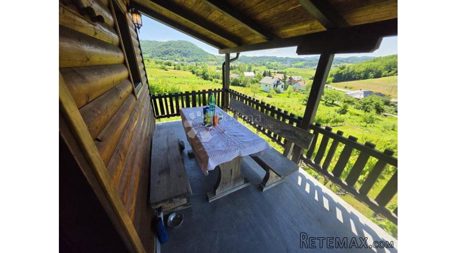 Vikendica na građevinskoj parceli 1.160m² – mirna lokacija n - 3