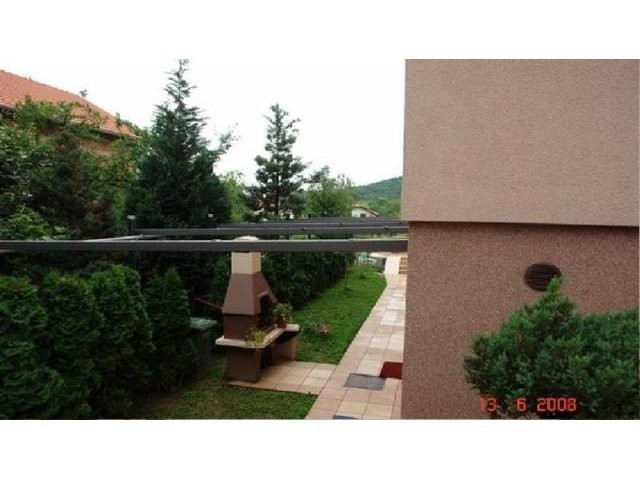 8 bedroom Villa For Sale: Zagreb.. - 2