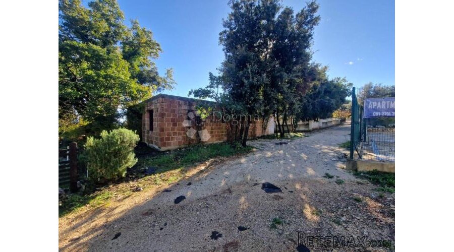 Apartmanska kuća-započeta gradnja - 3