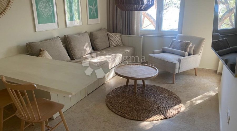 DALMACIJA, 61.80 M2, 1S+DB