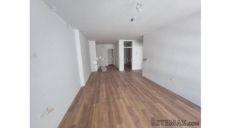 STAN NA TOP LOKACIJI - 2SS+DB, 78M2