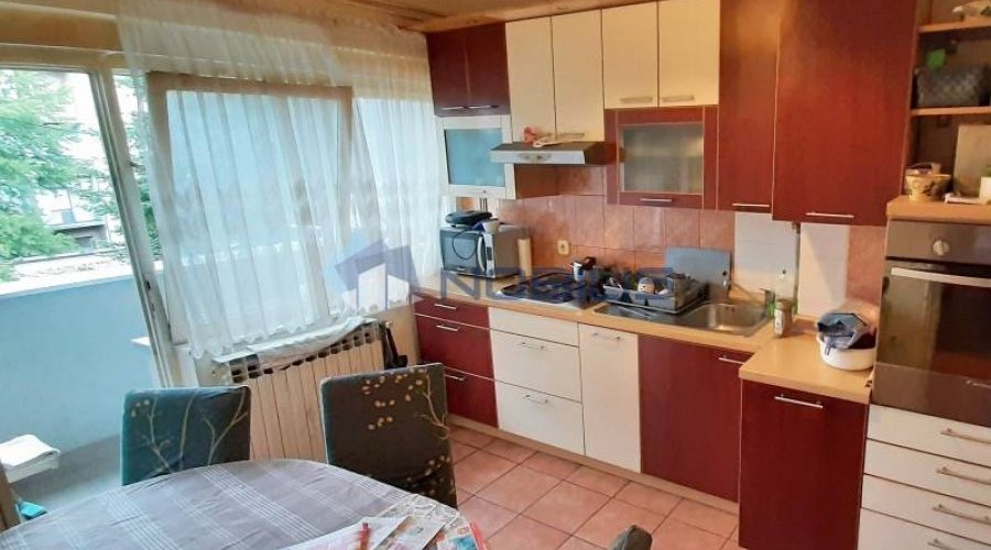Zagreb, Kvatrić, Makančeva, stan 80m2 u mirnoj ulici - 3