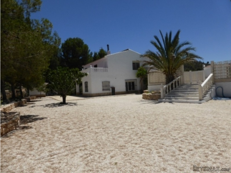 A Typical Large Spanish Country Finca.. - 2