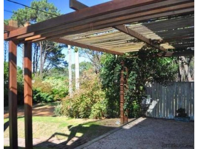 3 Bedroom House - For Rent -.. - 2