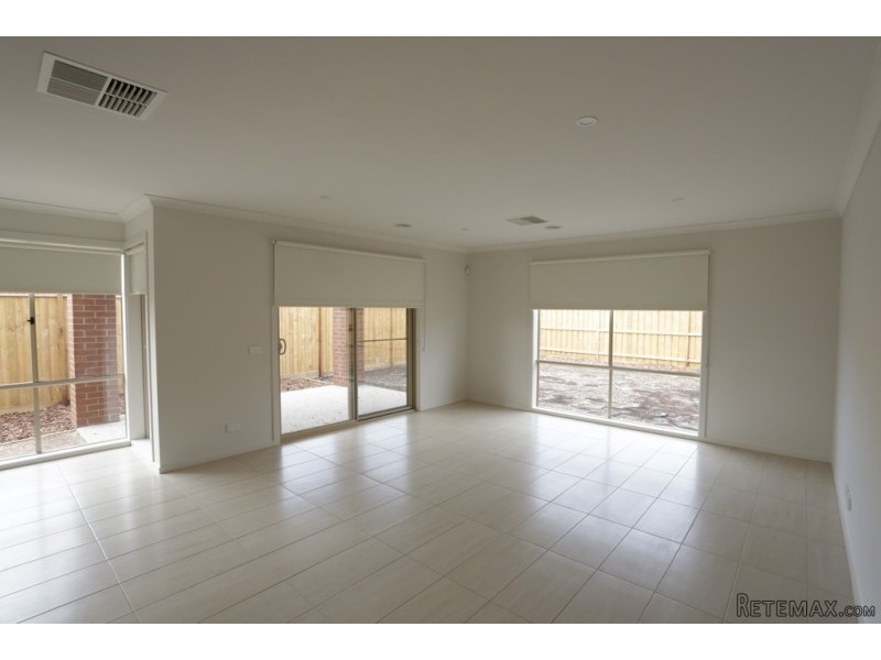 4 Bedroom Beauty - Perfect For.. - 2