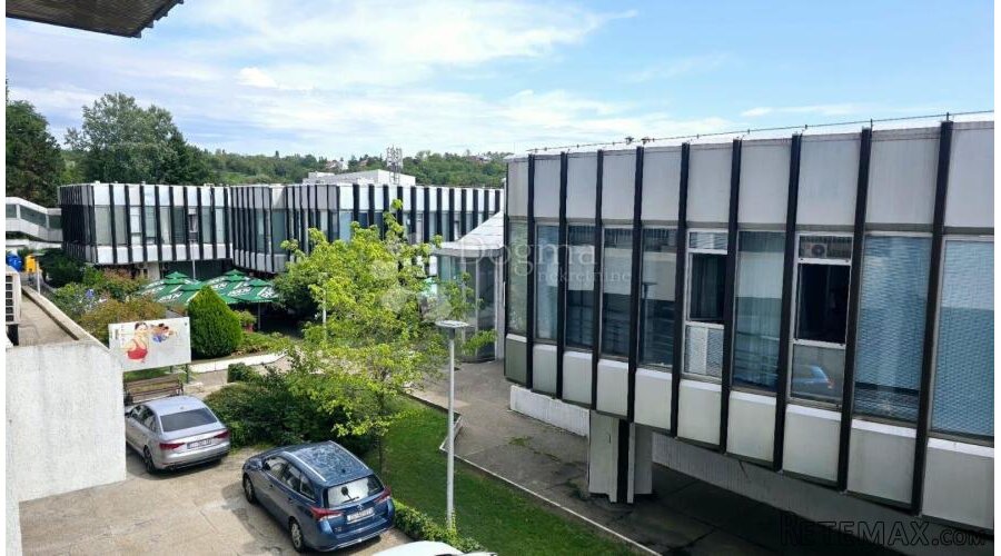 STAN UZ ŠUMU U KSAVERSKIM KASKADAMA - 2