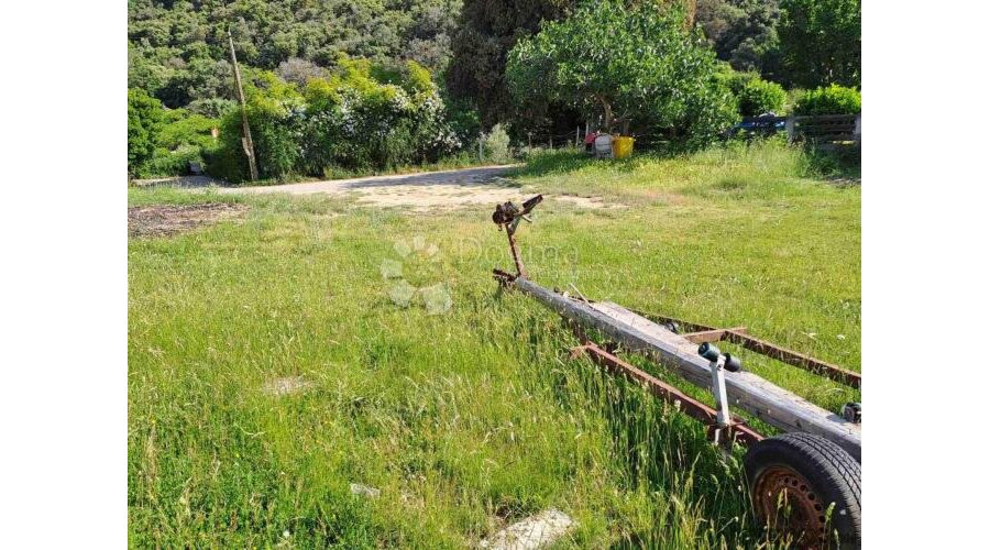 Supetarska Draga - građevinski teren od 630m2 - 3