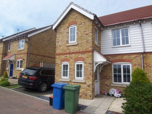 2 bedroom house in Minster On Sea..