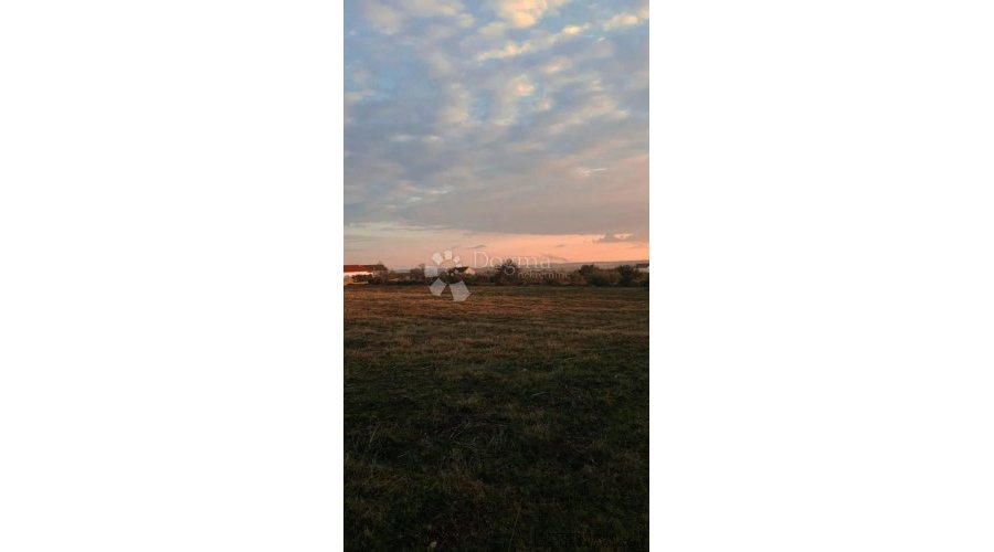 VELIKO ZEMLJIŠTE U TINJU POGODNO ZA IZGRADNJU VILA!!! - 2
