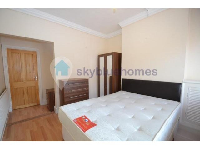 House - REFURBISHED with BRAND NEW.. - 2