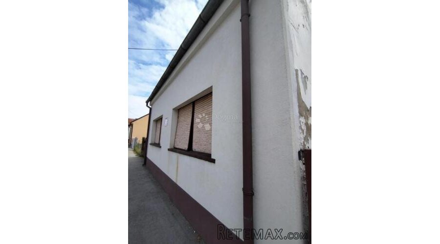 Kuća za adaptaciju u Virju–104,10 m² + garaža + gospodarska - 2