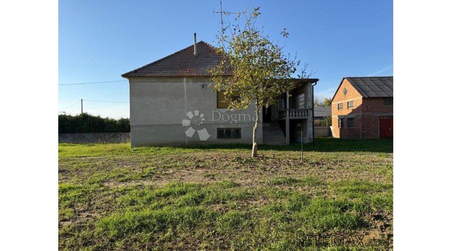 Zemljište s objektima – samo 45,74 €/m²!! - 2