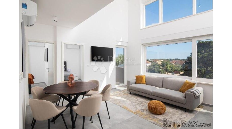 Prekrasan penthouse s pogledom na more - Fažana