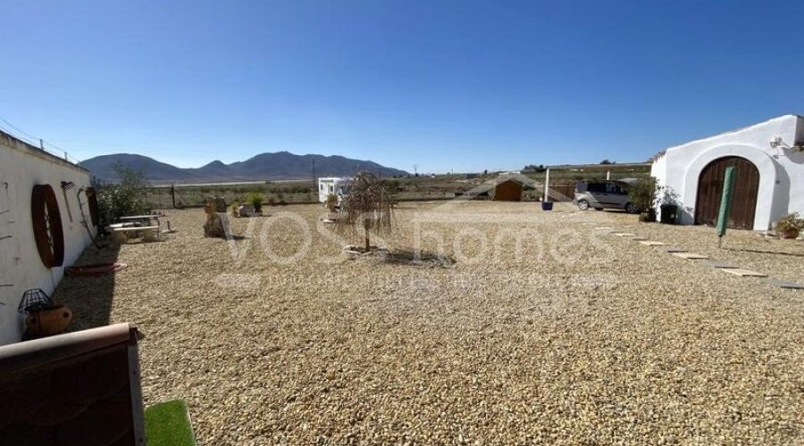 RESERVED 2023 WITH VOSS HOMES - Here is the stunning Casa.. - 9