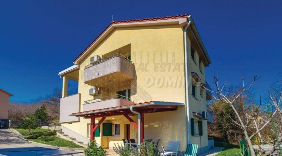 Apartman s 3 sobe i okućnicom! Uvala Soline! - 2
