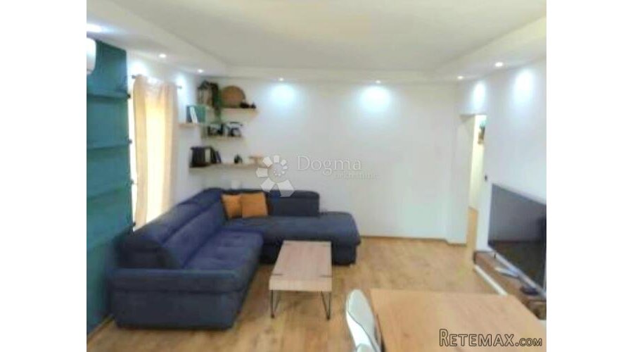 Dvosoban stan s dodatnim apartmanom, Dugi Rat - 3