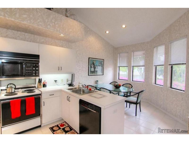 17573 Ashbourne Wy #b, Boca Raton, FL -.. - 2