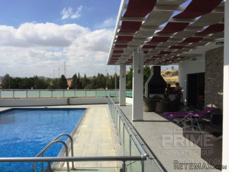 Bungalow in Larnaca, Cyprus, for Rent -..