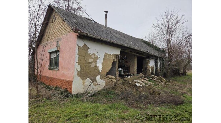PRILIKA, za adaptaciju, Dalj planina, 50 m²