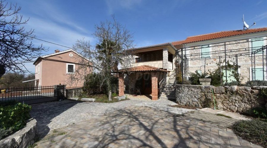Prekrasna renovirana kamena kuća! - 3