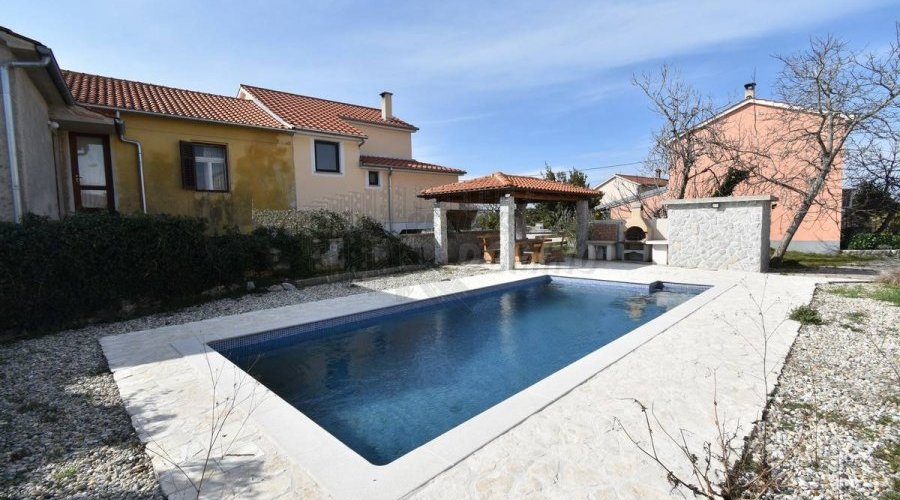 Prekrasna renovirana kamena kuća! - 8