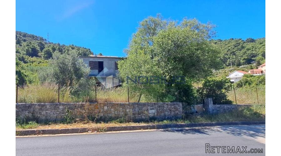 Vis, građ. zemljište 960 m2 - 3