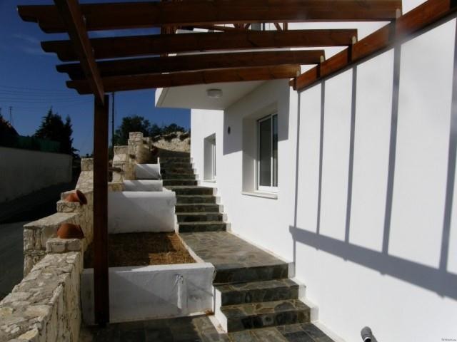 Four bedroom townhouse for rent, Tsada.. - 2
