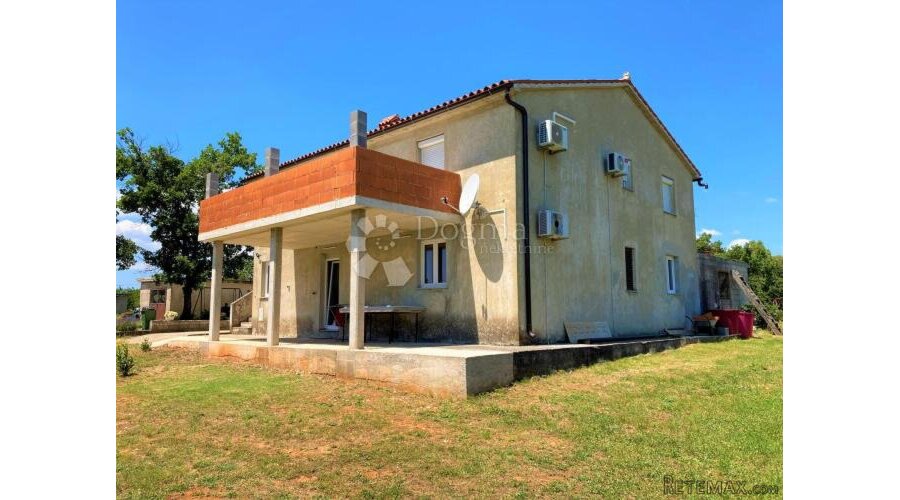 Kuća sa zemljištem beskrajnih mogućnosti - 2