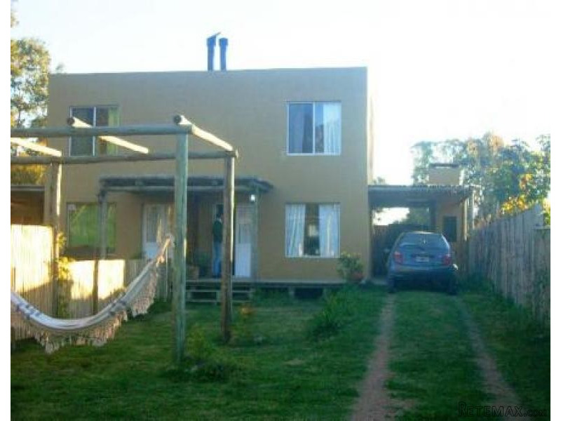 2 Bedroom House - For Rent -..