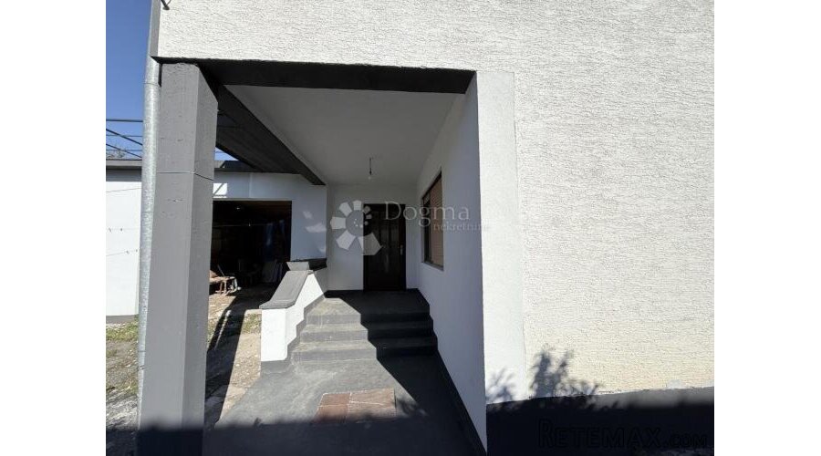 KUĆA DONJA PAČETINA - 220m2 - 3