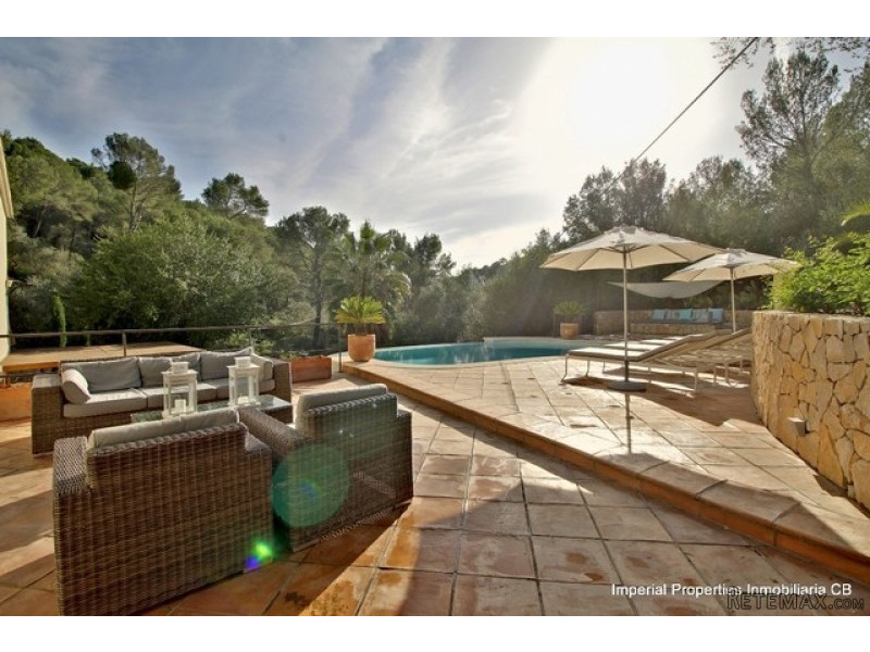 Beautifully located luxury villa for.. - 2