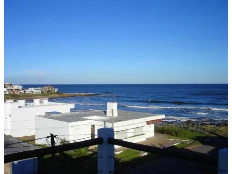 4 Bedroom House - For Rent -..