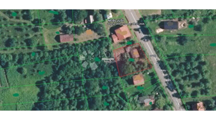 KUĆA I DVOR - 2