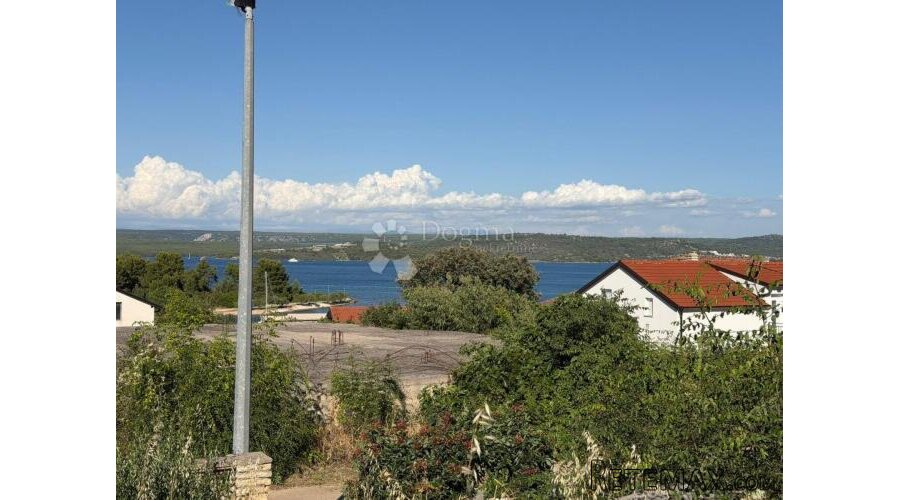 Raslina – parcela 450 m² s pogledom na jezero - 3