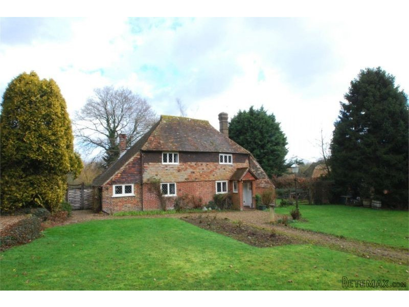 5 Bedroom Cottage - 2