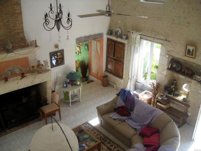 Beautifully renovated Charentaise.. - 2