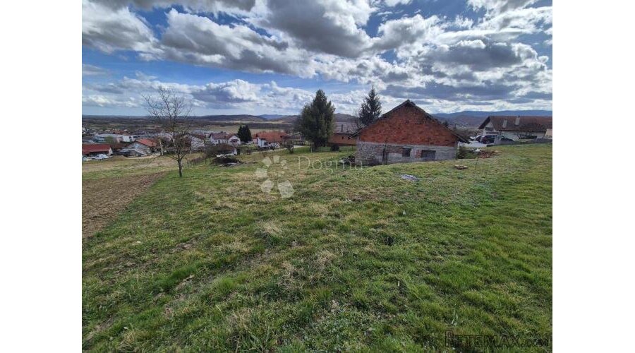 Kuća za renovaciju nadomak centra Bedekovčine! - 2