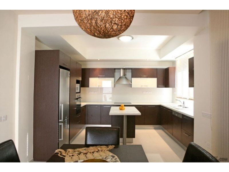 Fabulous 3 bedroom detached house in.. - 2