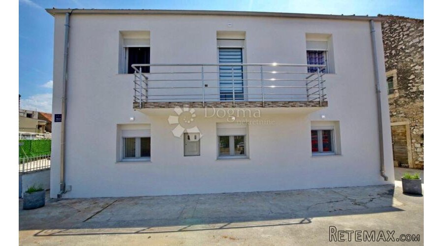 EKSKLUZIV APARTMAN ZABLAĆE PRVI RED DO MORA LUKSUZ PRILIKA - 2