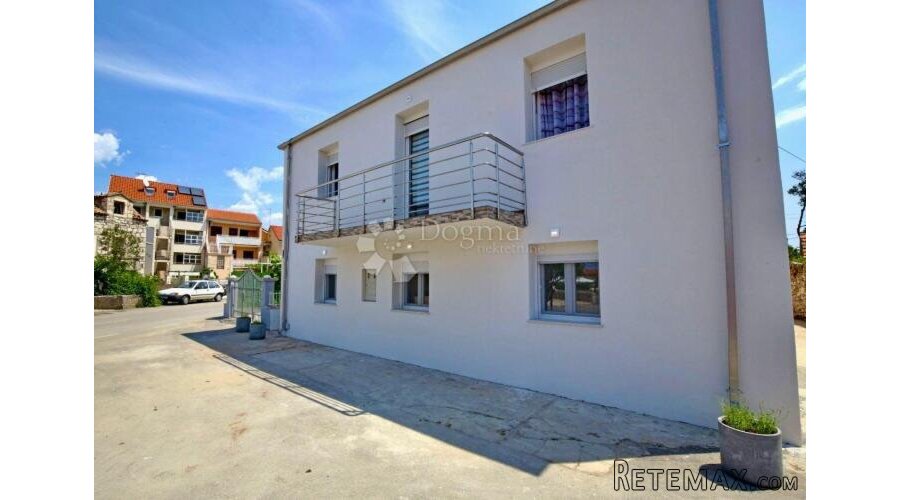 EKSKLUZIV APARTMAN ZABLAĆE PRVI RED DO MORA LUKSUZ PRILIKA - 3