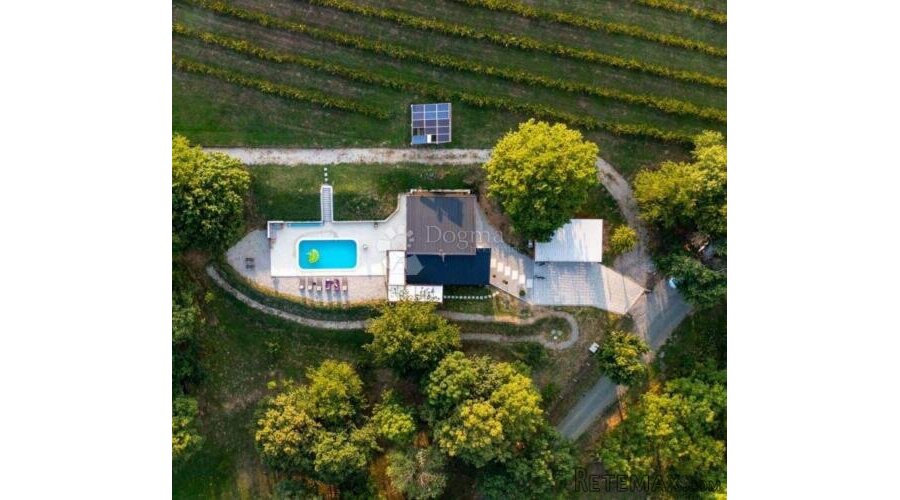 ORIOVAC - ODLIČNO UHODANO POSLOVANJE TURISTČKOG IZNAJMLJIVAN