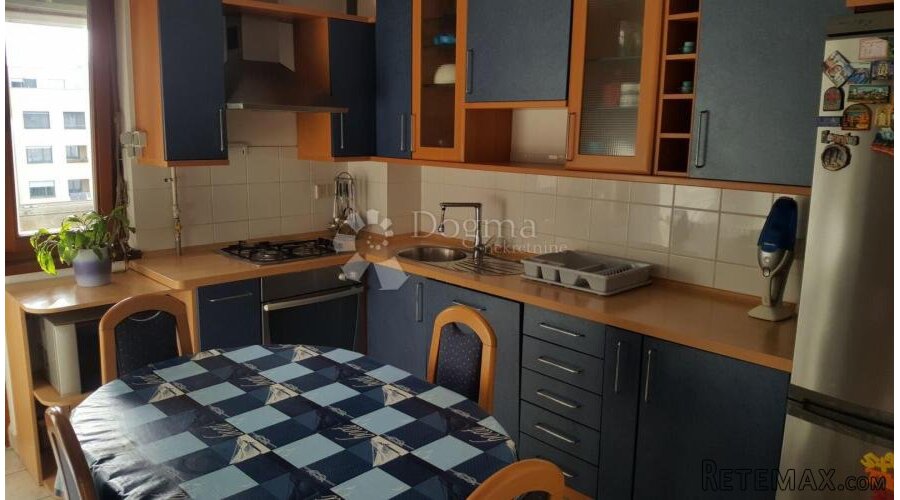 Stan 84 m² s lođom i parkingom – Malešnica - 2