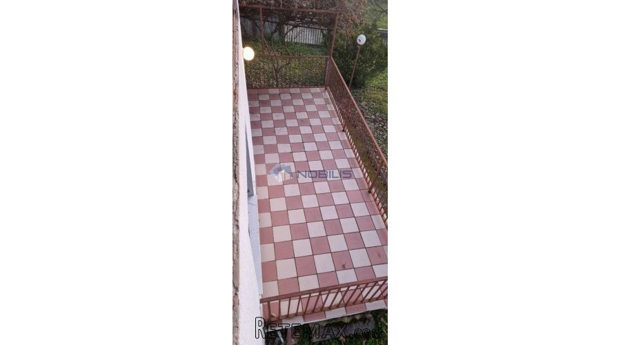 Zagreb, Gračani, kuća sa velikom okućnicom - 12