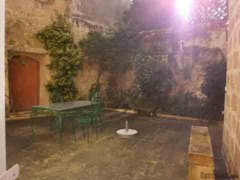 Hse. Of Char. Townhouse, Expertly..