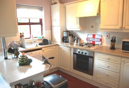 Property Wise - Estate Agents Isle of.. - 2
