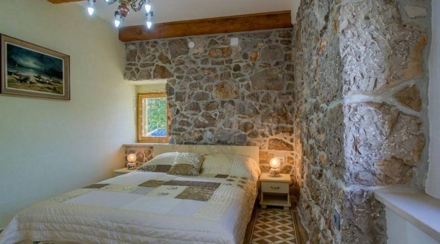 Rustikalna renovirana kamena kuća! - 8