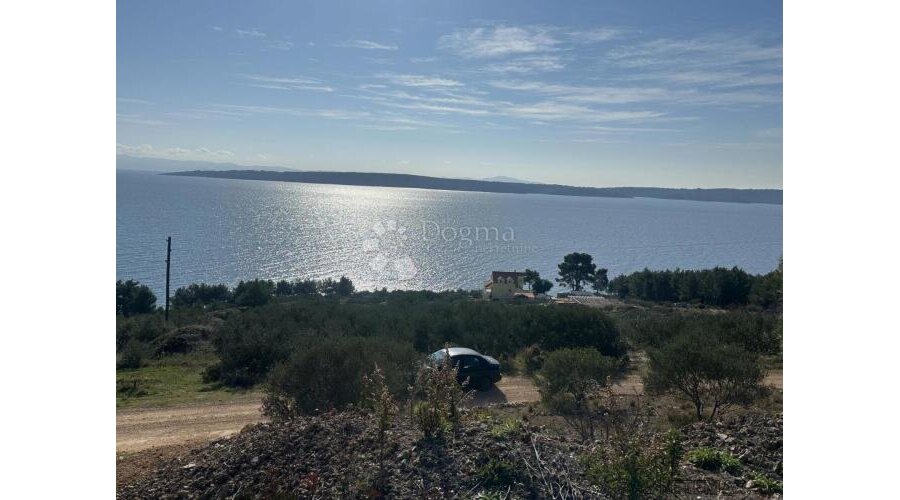 Građevinsko zemljište Zavala 2080m2 -zona T2 - 3